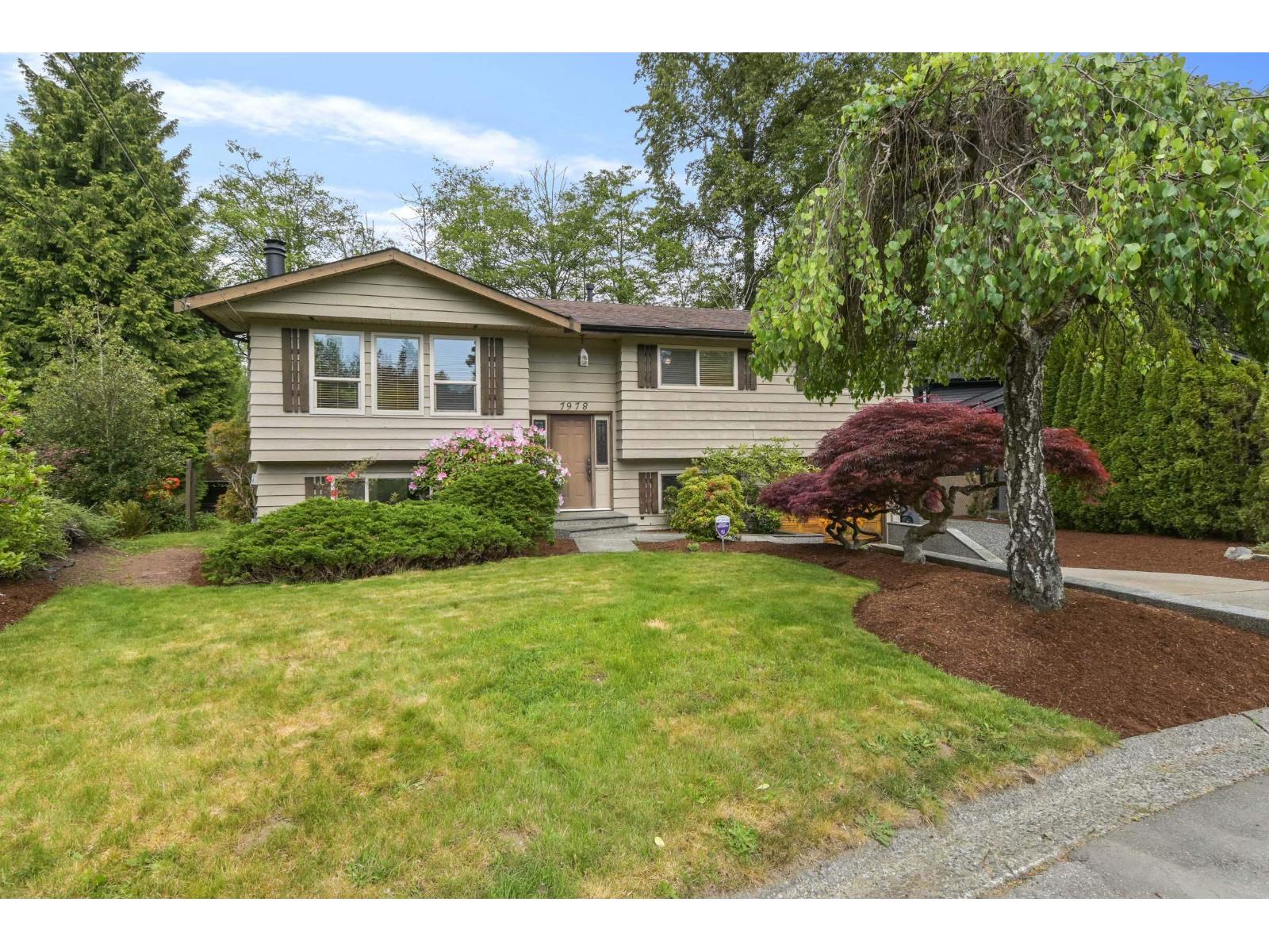 7978 141a Street, Surrey, British Columbia  V3W 6L6 - Photo 1 - R3121378