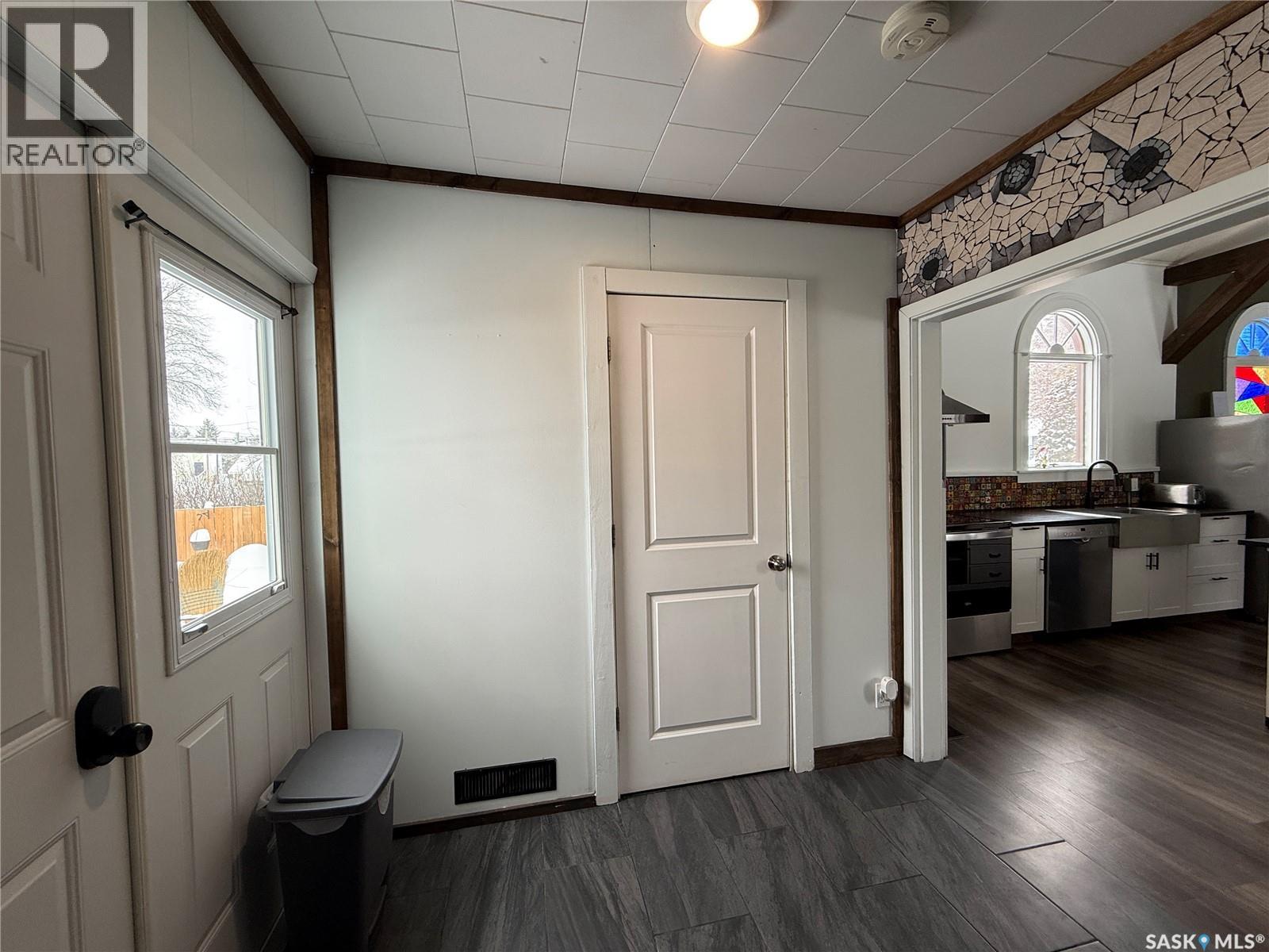 201 1st Street Ne, Watson, Saskatchewan  S0K 4V0 - Photo 5 - SK029181