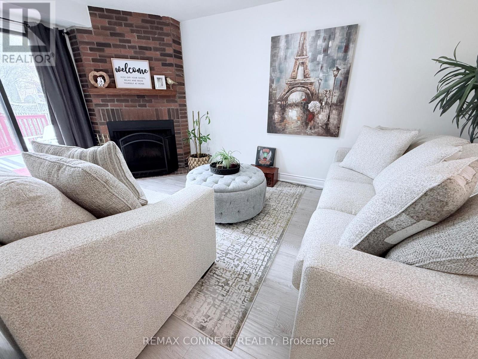 30 Chapman Drive, Ajax, Ontario  L1T 3C3 - Photo 3 - E12944872