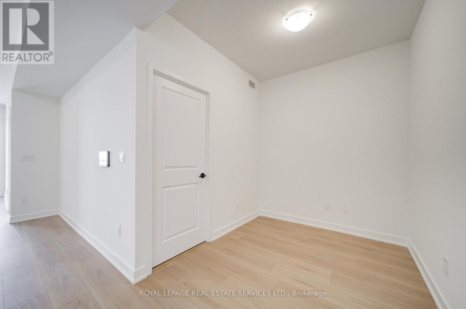 1206 - 2075 Lakeshore Road, Burlington, Ontario  L7R 1E2 - Photo 22 - W13117064