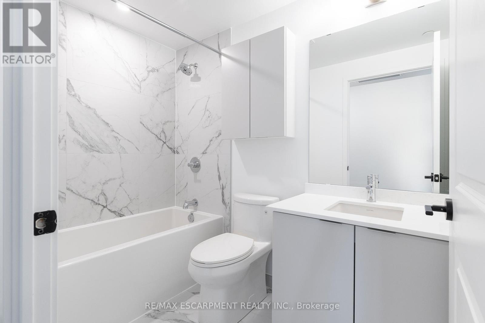 1707 - 2075 Lakeshore Road, Burlington, Ontario  L7R 1E2 - Photo 15 - W13117614
