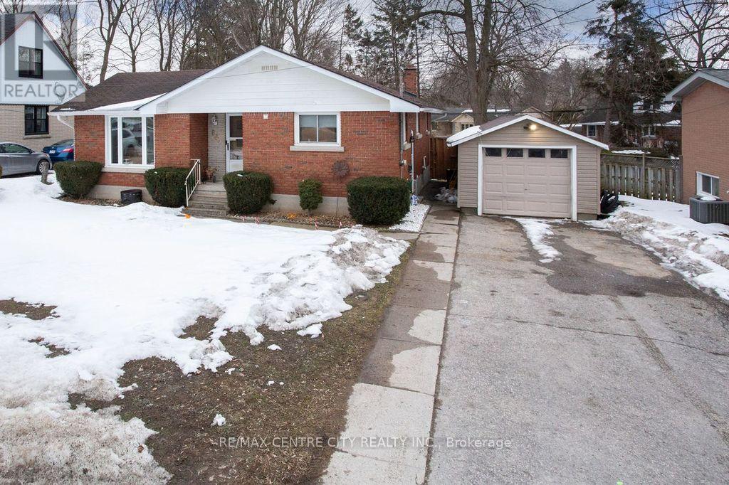 664 MILLER STREET, Woodstock, Ontario