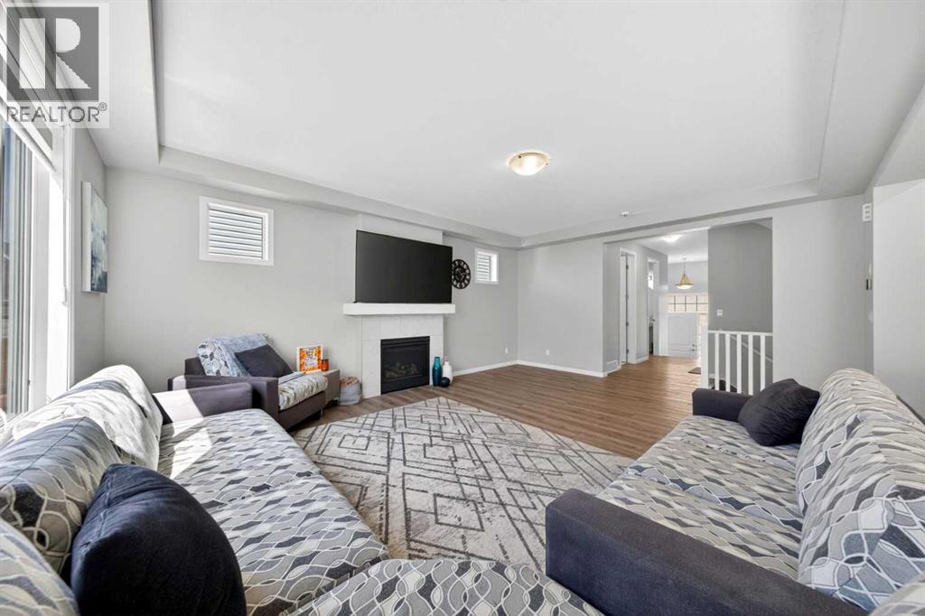 95 Carrington Close Nw, Calgary, Alberta  T3P 1P8 - Photo 8 - A2307697
