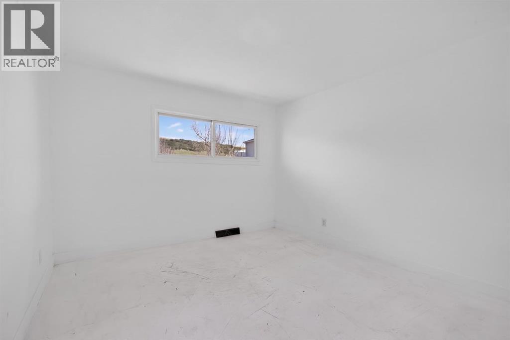 2533 9 Avenue Se, Calgary, Alberta  T2A 0B4 - Photo 11 - A2310141