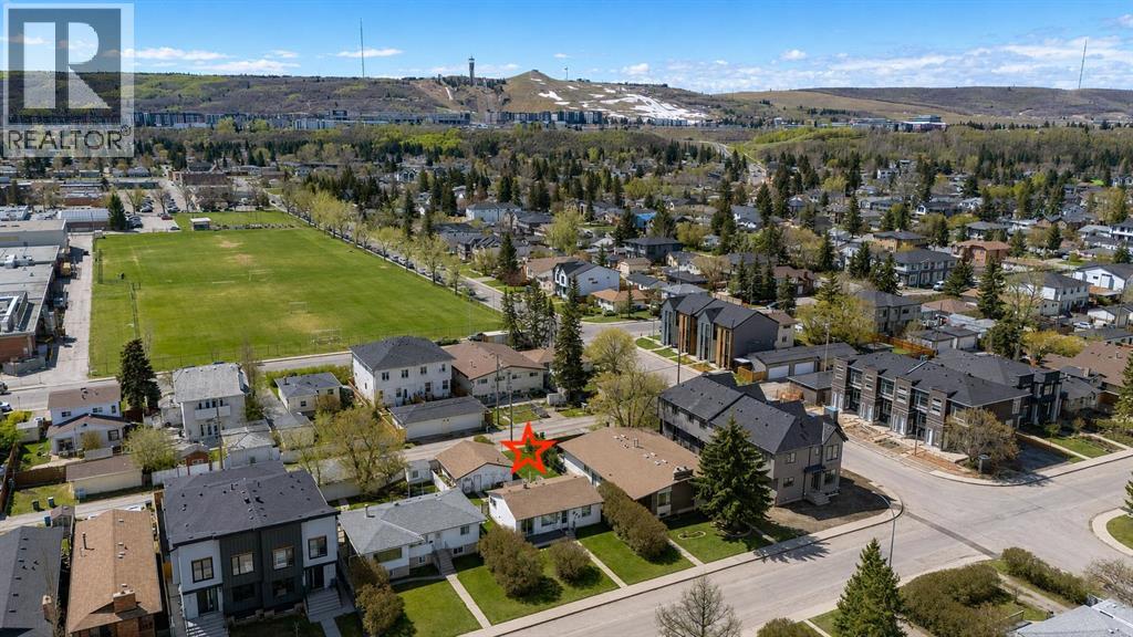 7939 47 Avenue Nw, Calgary, Alberta  T3B 1Z3 - Photo 2 - A2310380