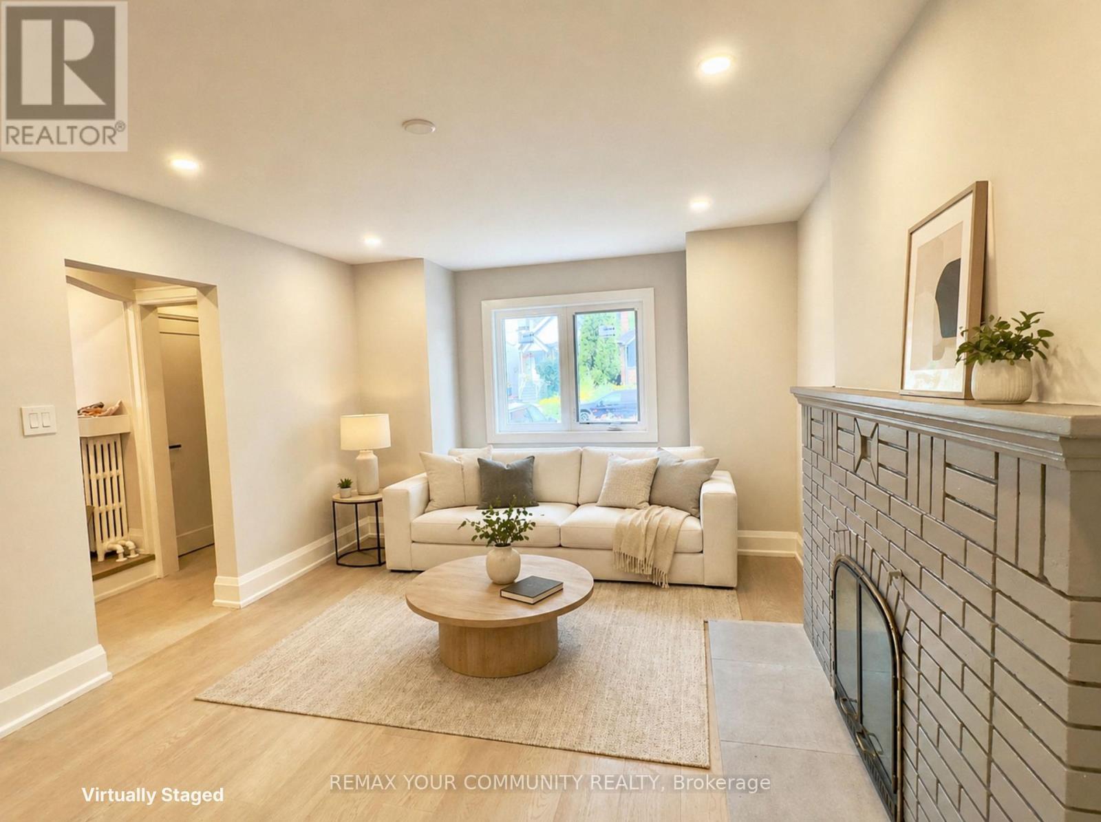 351 Fairlawn Avenue, Toronto, Ontario  M5M 1T5 - Photo 1 - C13077002