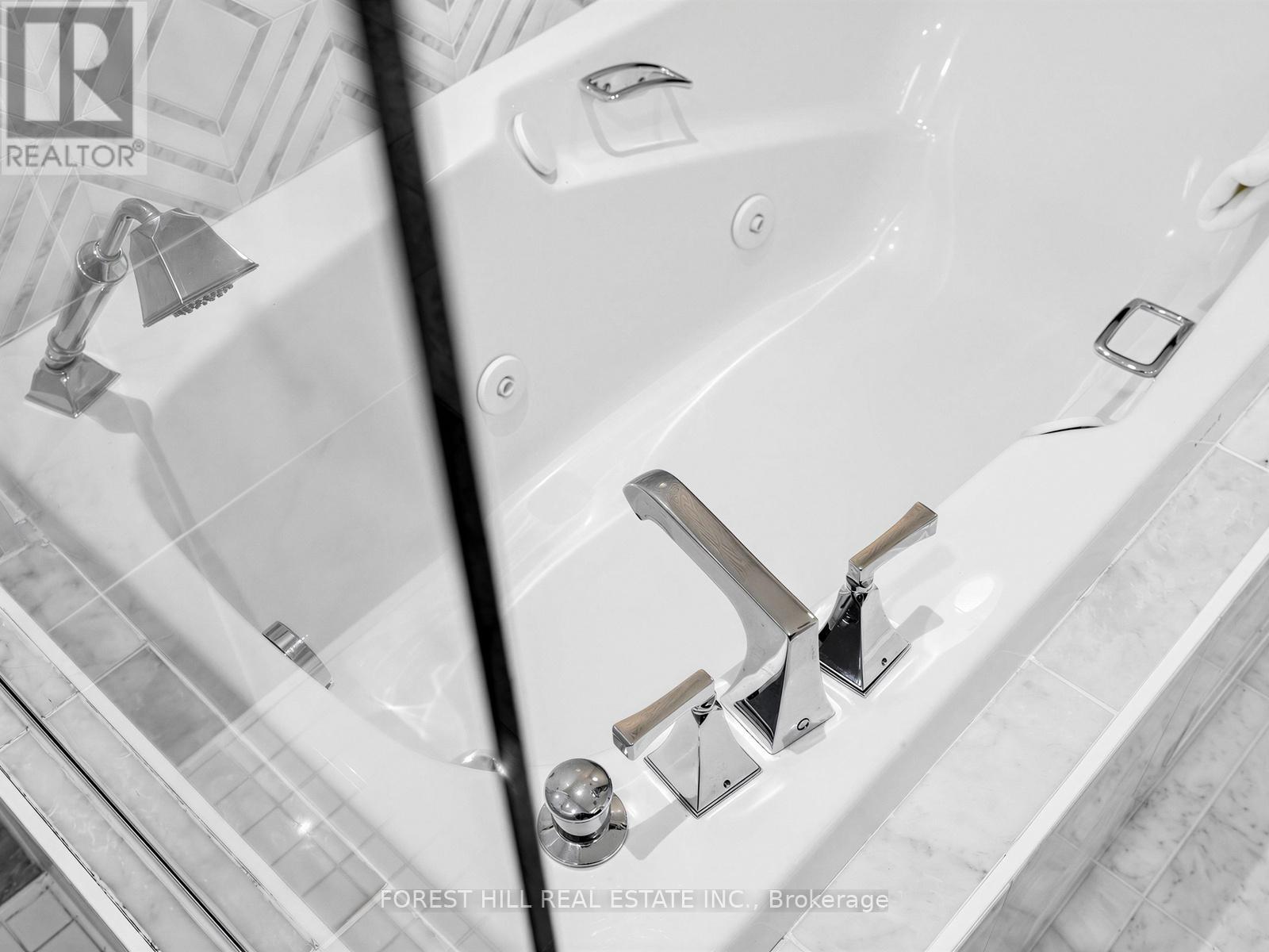 198 - 40 Snowshoe Mill Way, Toronto, Ontario  M2L 1T5 - Photo 26 - C13116346