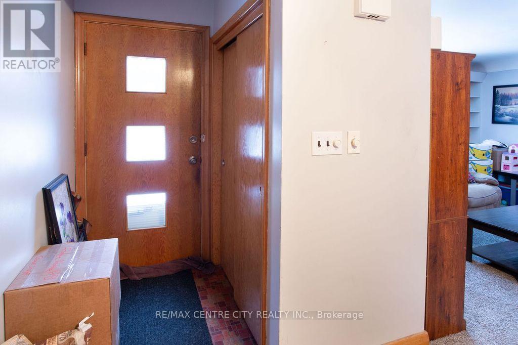 664 Miller Street, Woodstock, Ontario N4S 5K1 - Photo 2 - X13119348