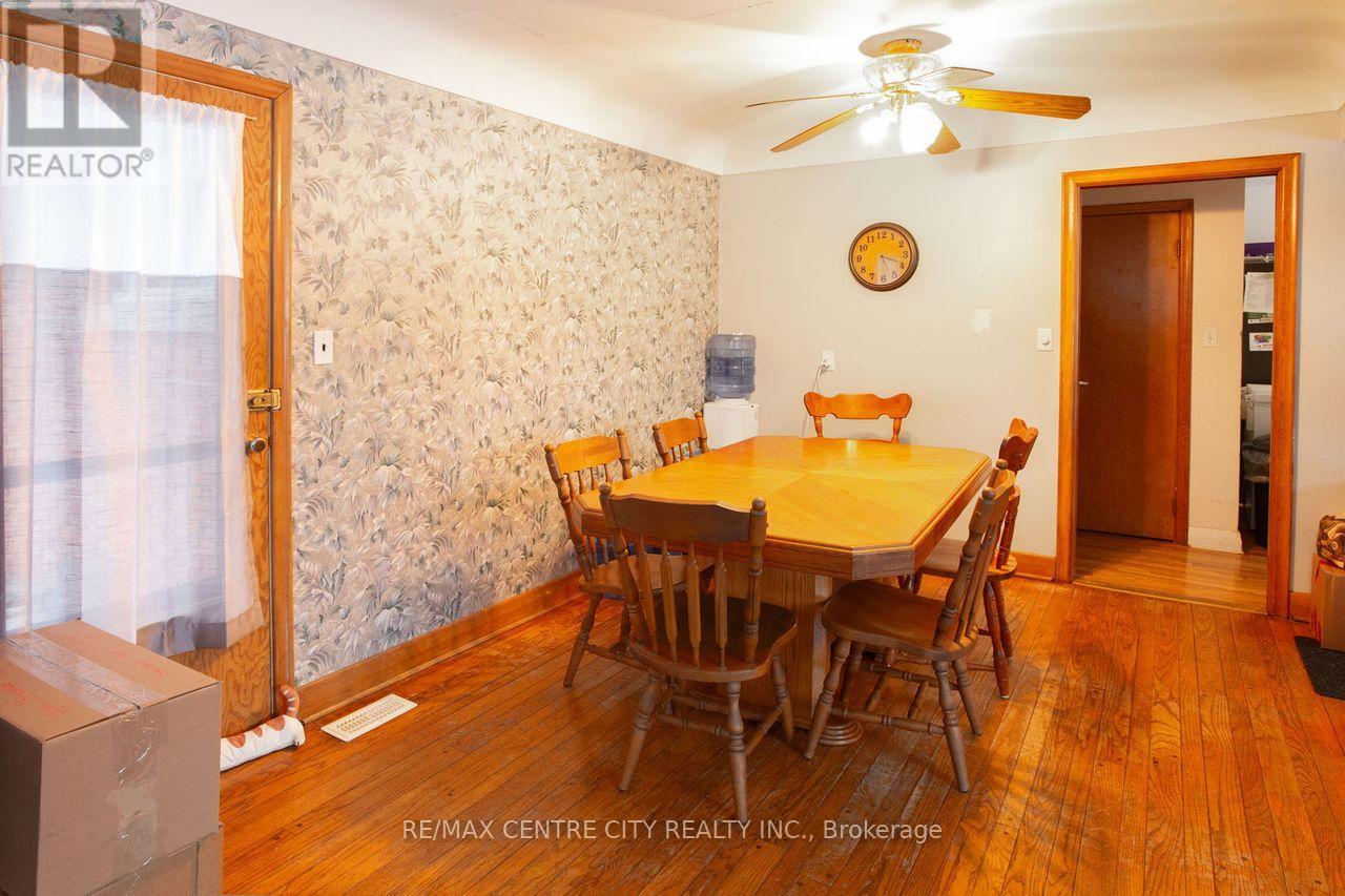664 Miller Street, Woodstock, Ontario N4S 5K1 - Photo 4 - X13119348