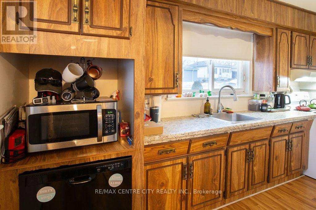 664 Miller Street, Woodstock, Ontario N4S 5K1 - Photo 5 - X13119348