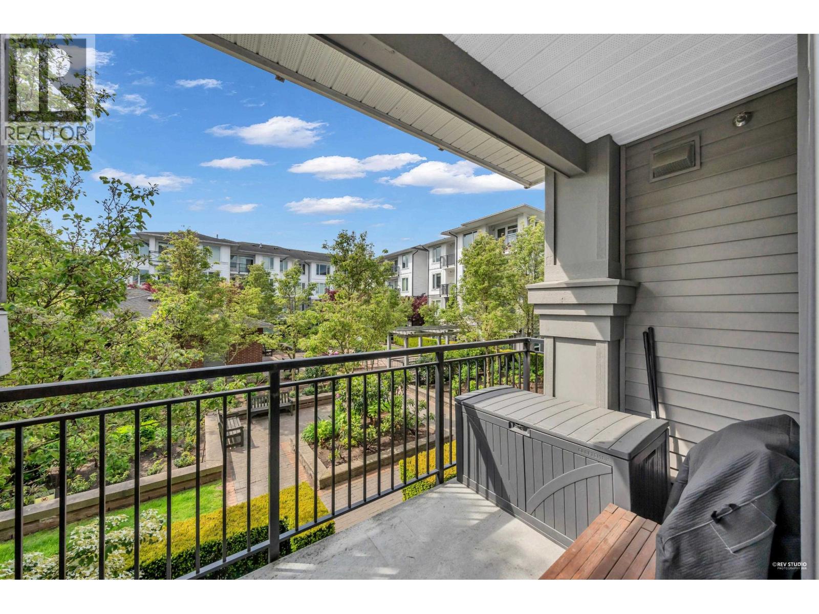 218 9388 Mckim Way, Richmond, British Columbia  V6X 0J7 - Photo 12 - R3122824
