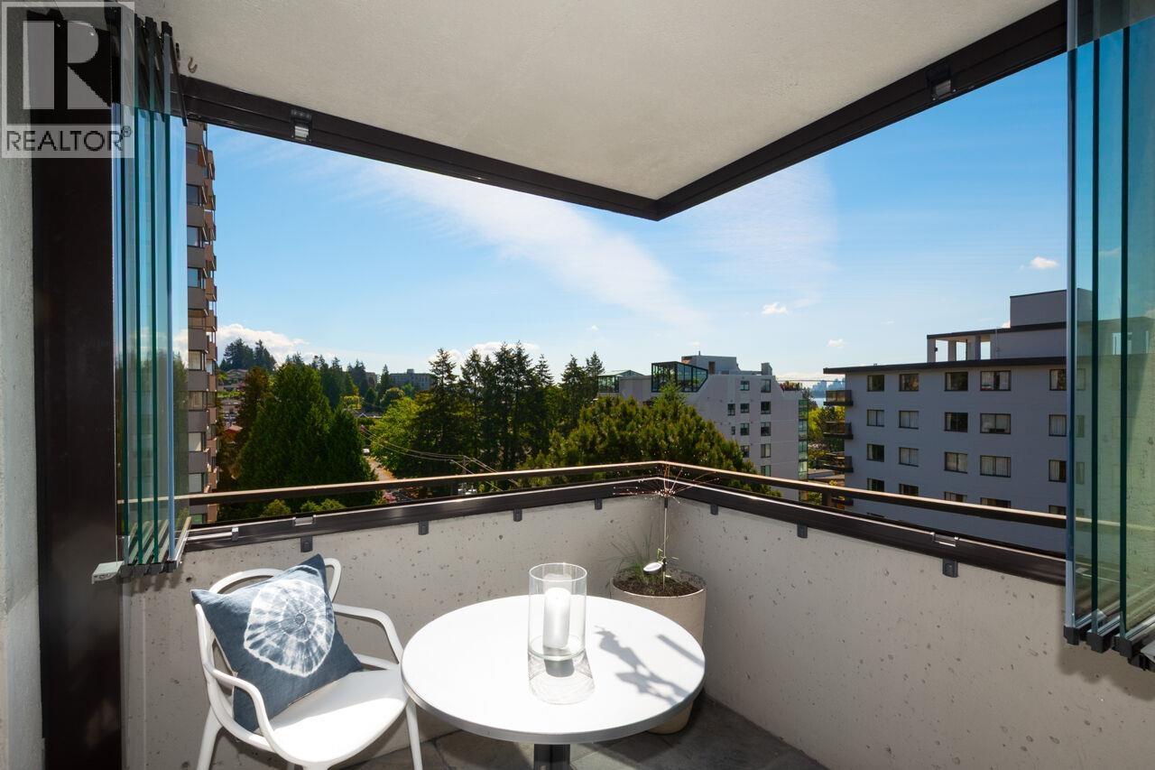 701 1341 Clyde Avenue, West Vancouver, British Columbia  V7T 1E8 - Photo 30 - R3122844