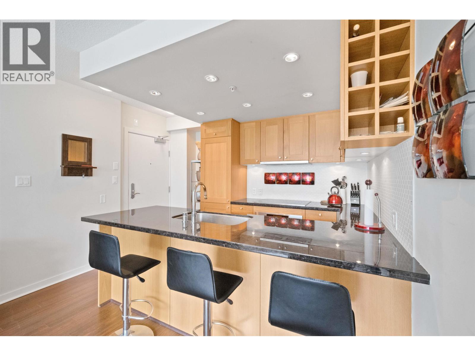 2001 821 Cambie Street, Vancouver, British Columbia  V6B 0E3 - Photo 3 - R3122862