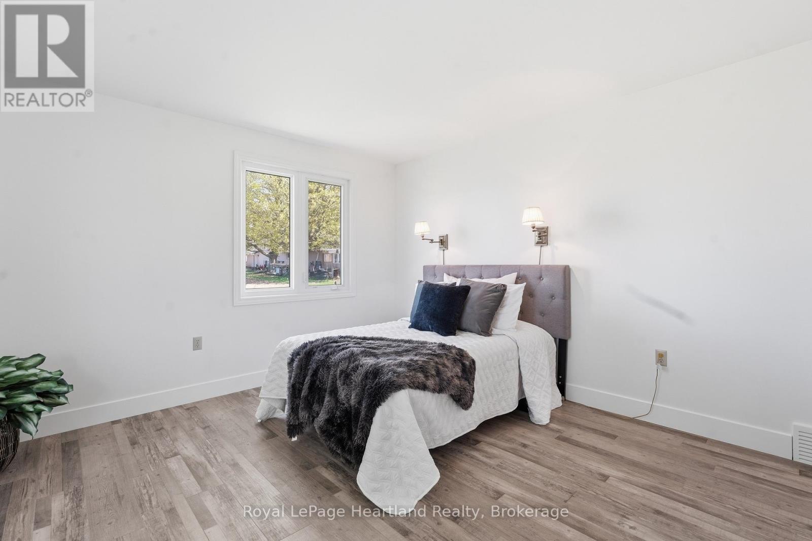 80157 Sharpes Creek Line, Central Huron, Ontario  N0M 1L0 - Photo 14 - X13119308