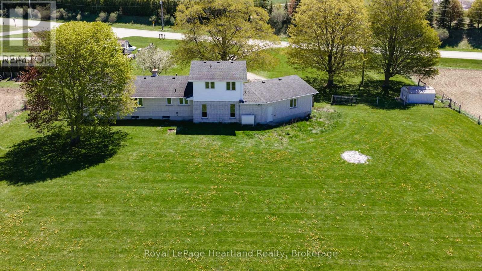 80157 Sharpes Creek Line, Central Huron, Ontario  N0M 1L0 - Photo 38 - X13119308