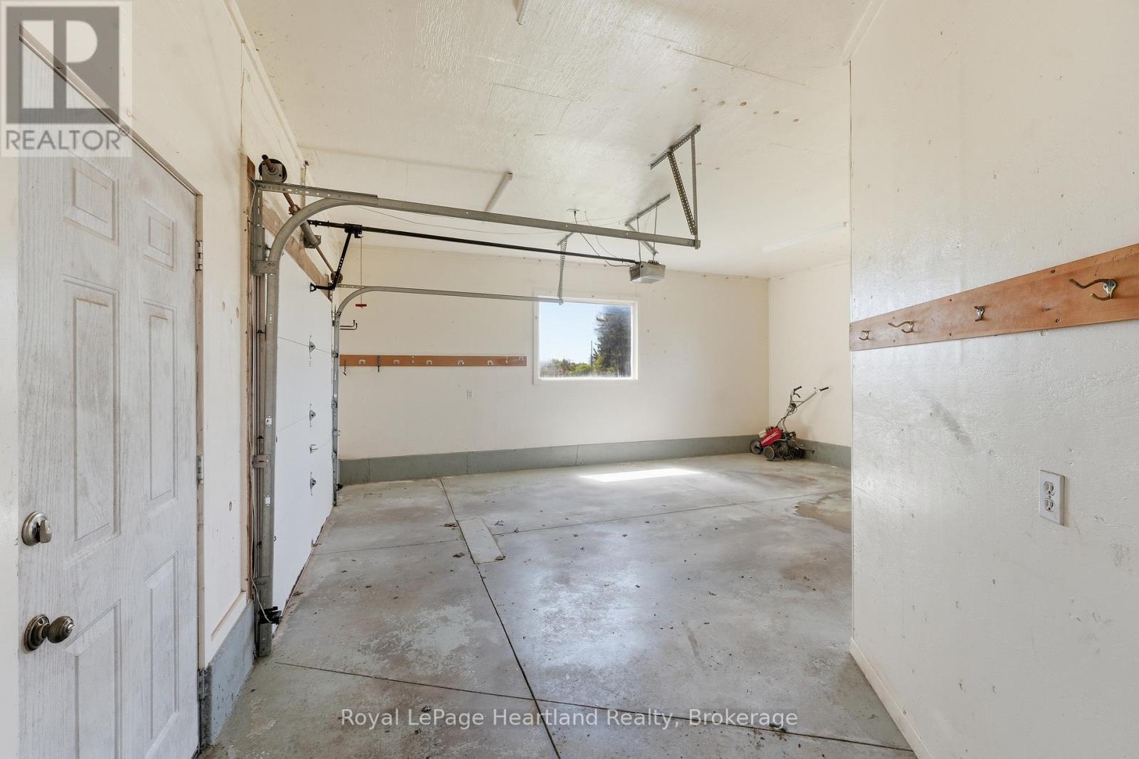 80157 Sharpes Creek Line, Central Huron, Ontario  N0M 1L0 - Photo 40 - X13119308