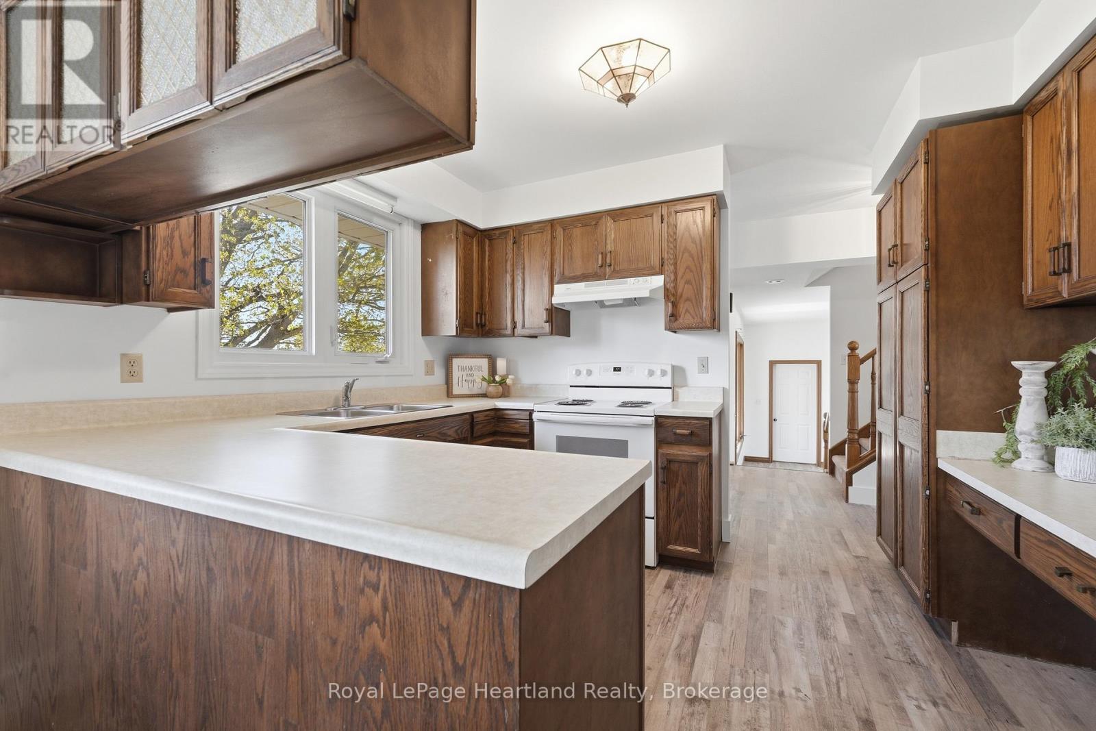 80157 Sharpes Creek Line, Central Huron, Ontario  N0M 1L0 - Photo 6 - X13119308