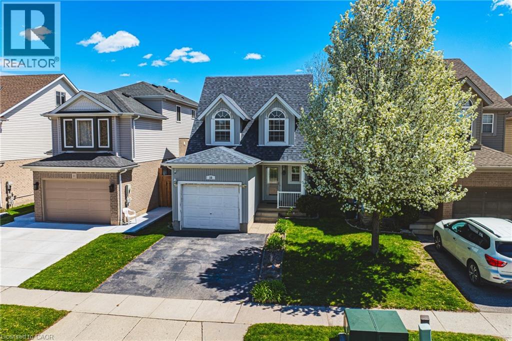 15 LARDNER Street, Cambridge, Ontario