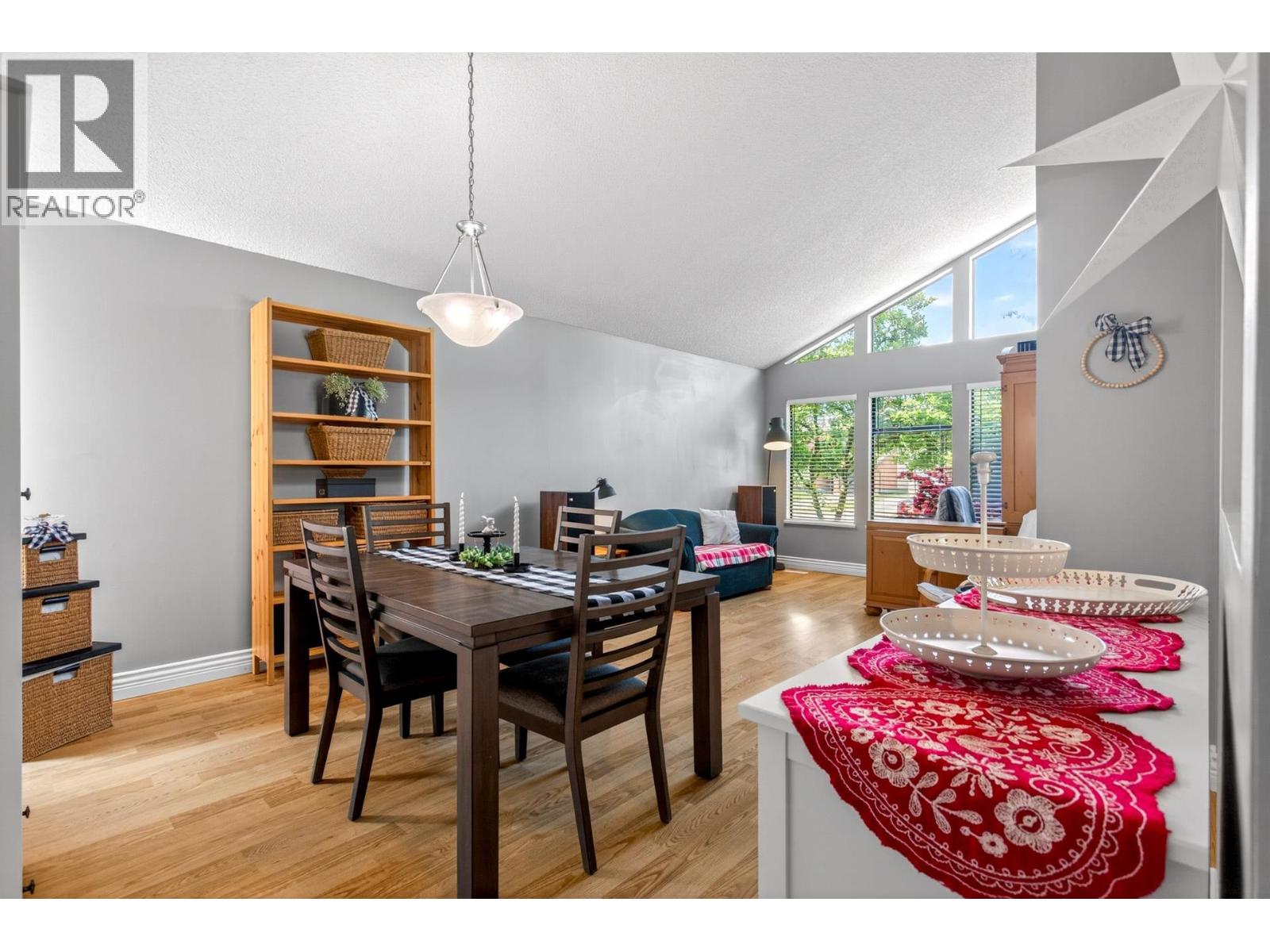 1181 Esperanza Drive, Coquitlam, British Columbia  V3B 6A6 - Photo 4 - R3122234