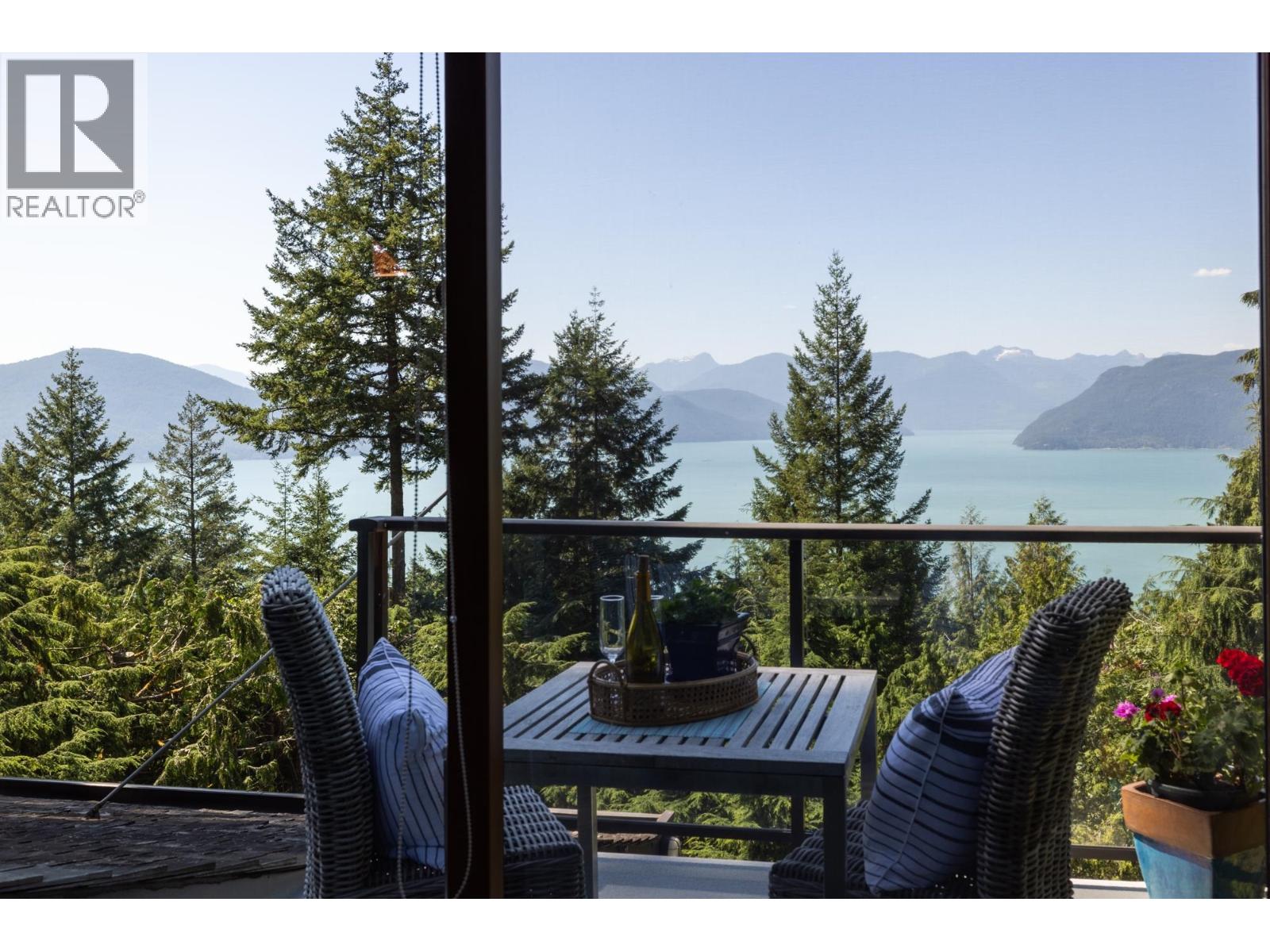 120 Mountain Drive, Lions Bay, British Columbia  V0N 2E0 - Photo 18 - R3122876