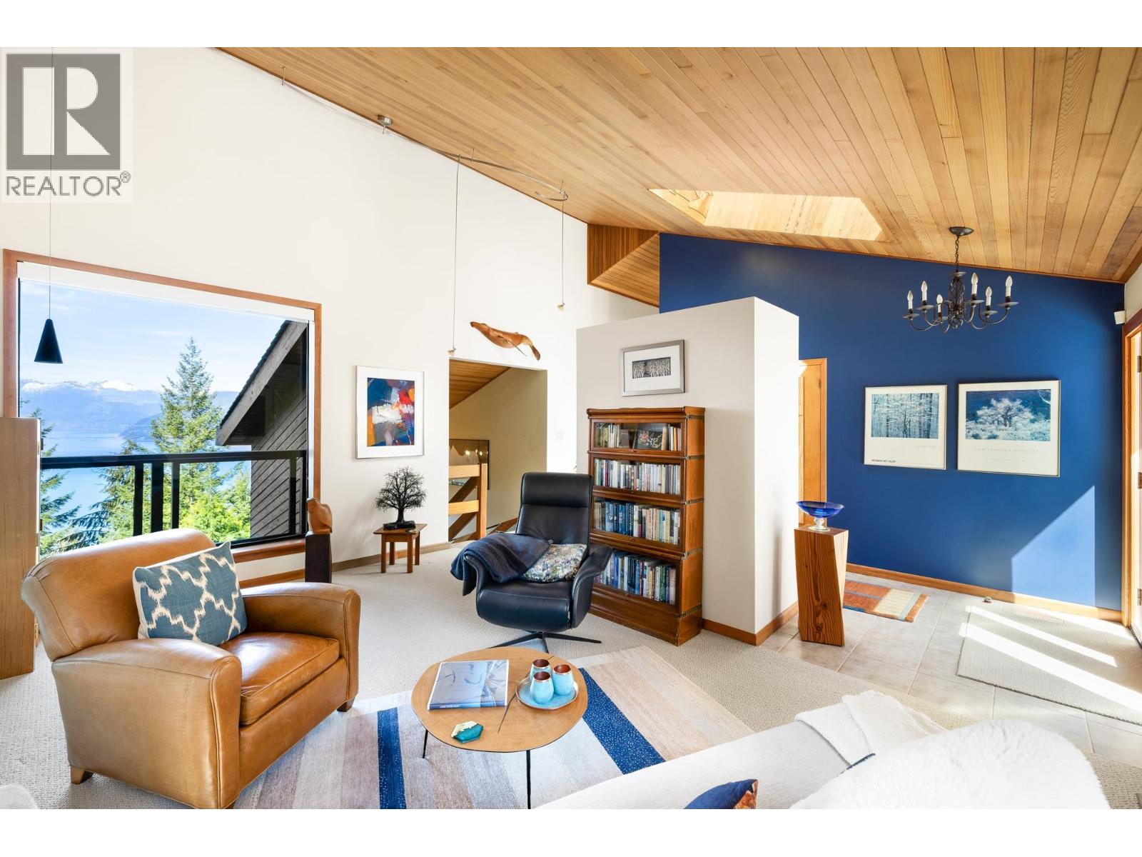 120 Mountain Drive, Lions Bay, British Columbia  V0N 2E0 - Photo 7 - R3122876