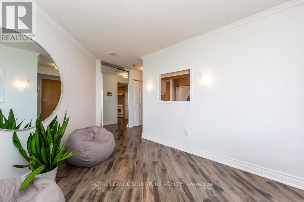 510 - 5 Concorde Place, Toronto, Ontario  M3C 3M8 - Photo 18 - C13119278