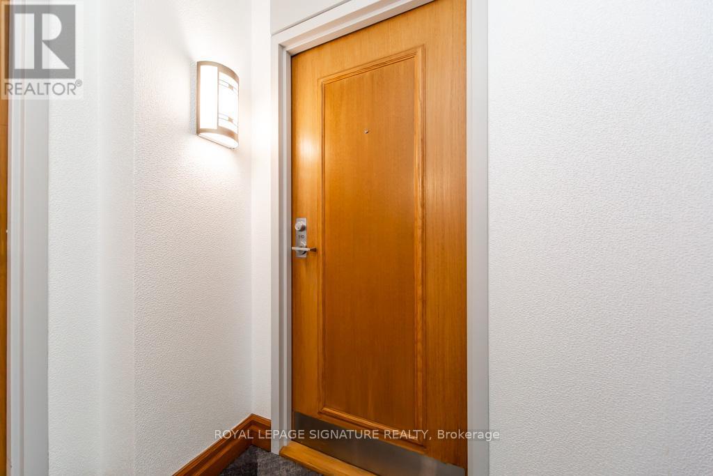 510 - 5 Concorde Place, Toronto, Ontario  M3C 3M8 - Photo 4 - C13119278