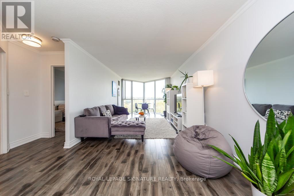 510 - 5 Concorde Place, Toronto, Ontario  M3C 3M8 - Photo 6 - C13119278