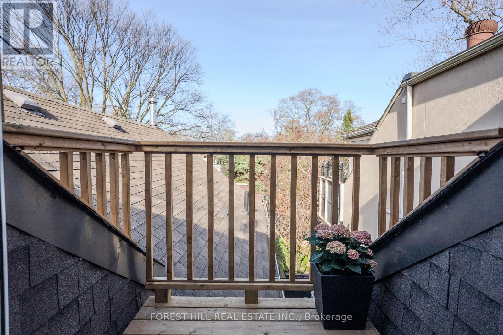 451 Sackville Street, Toronto, Ontario  M4X 1T3 - Photo 32 - C13119338