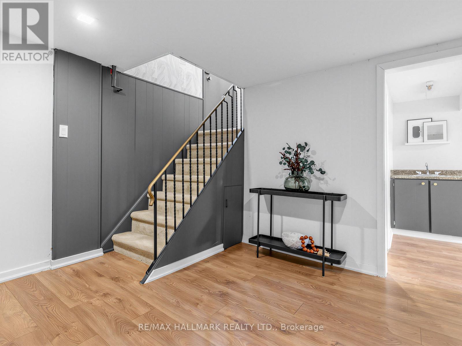 1 Ferncliff Court, Toronto, Ontario  M4B 2M3 - Photo 22 - E13119344