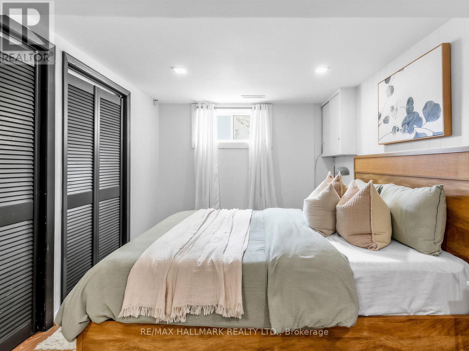 1 Ferncliff Court, Toronto, Ontario  M4B 2M3 - Photo 29 - E13119344