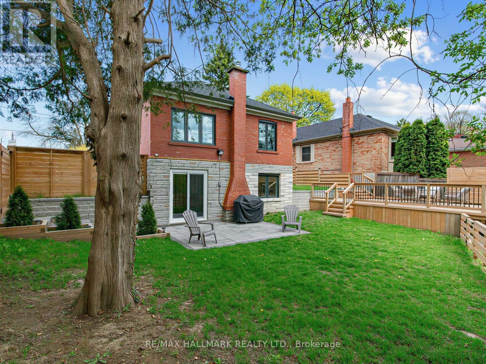 1 Ferncliff Court, Toronto, Ontario  M4B 2M3 - Photo 30 - E13119344