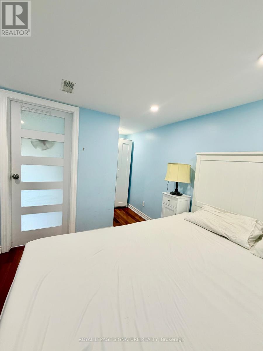 169 Mcgill Street, Mississauga, Ontario  L5A 1V1 - Photo 6 - W13108390