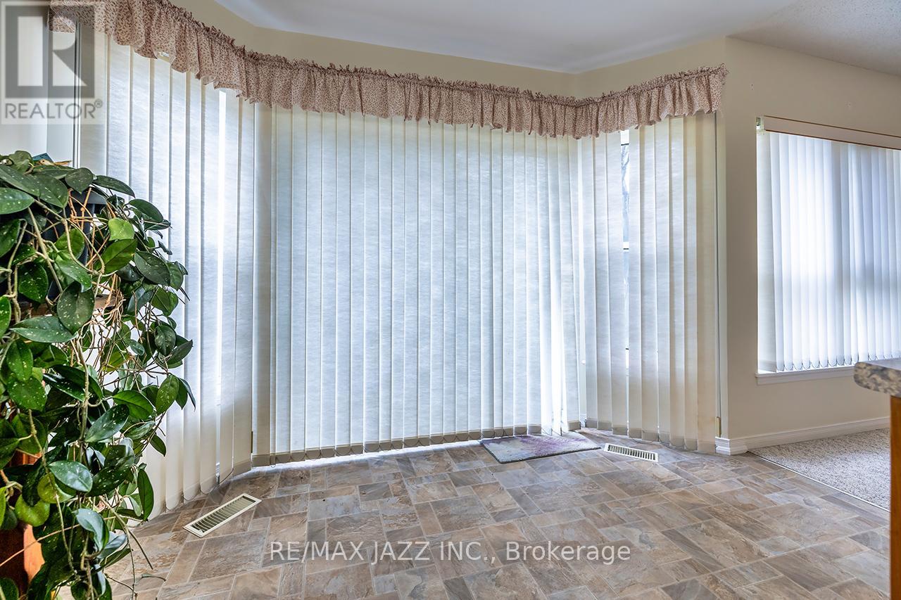 106 - 4 Heritage Way, Kawartha Lakes (Lindsay), Ontario  K9V 5Z2 - Photo 20 - X13119140
