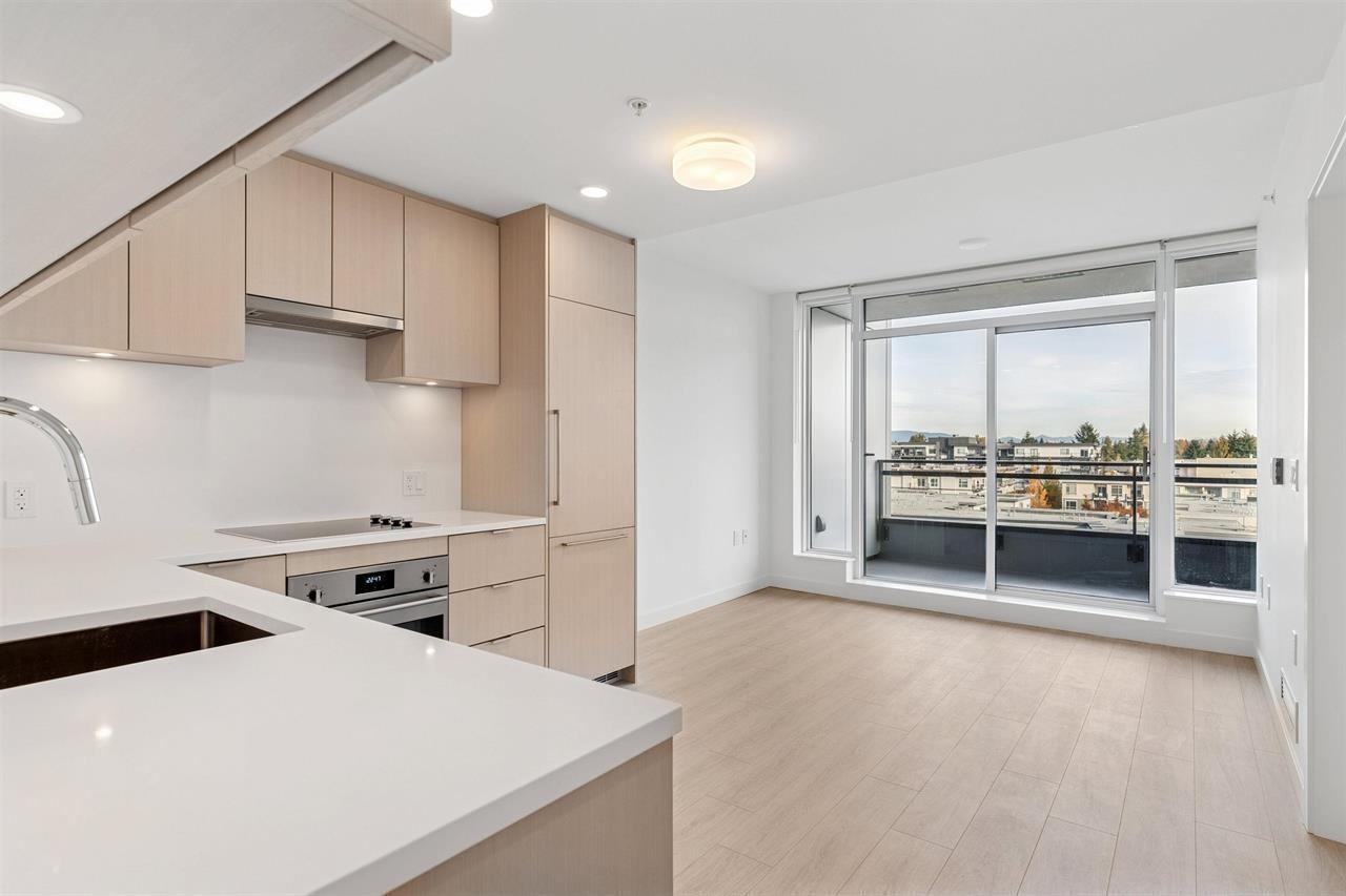 1001 13675 107A AVENUE, Surrey, British Columbia