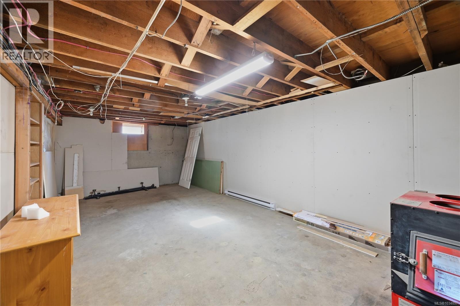 2153 James White Blvd, Sidney, British Columbia  V8L 1Y9 - Photo 23 - 1034897