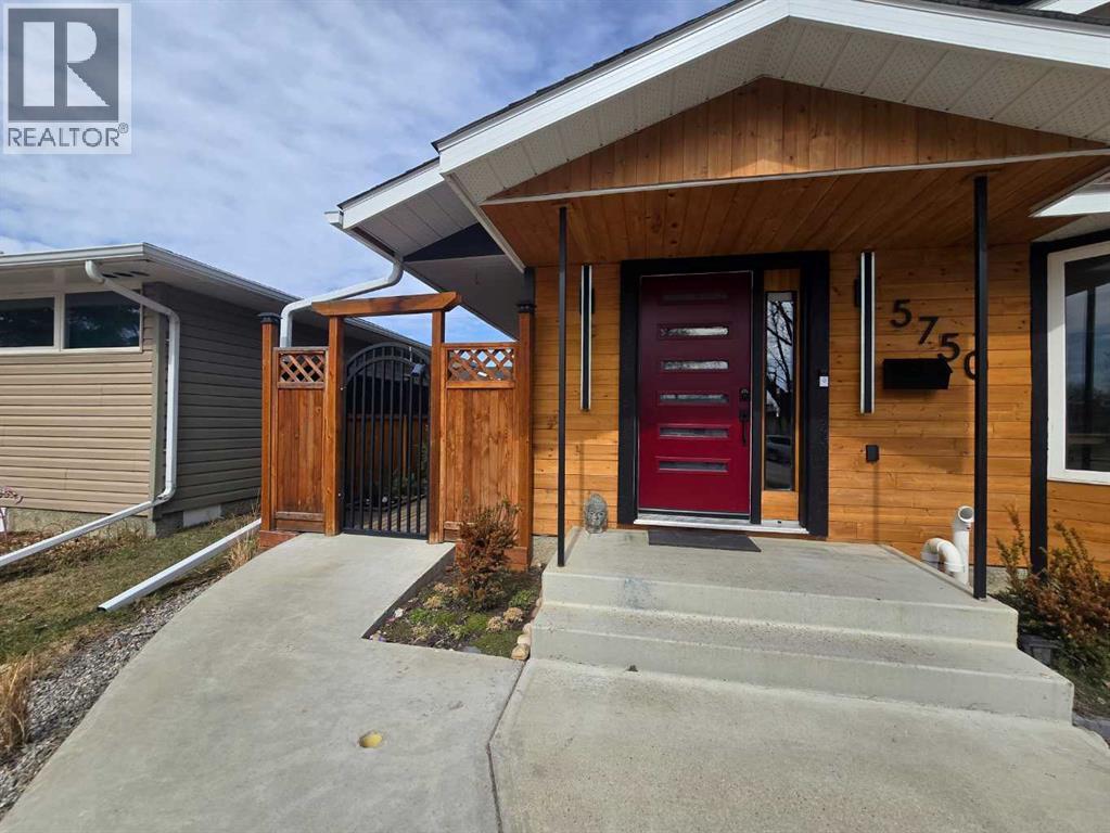 5750 41 Street Crescent, Red Deer, Alberta  T4N 1B2 - Photo 2 - A2305804