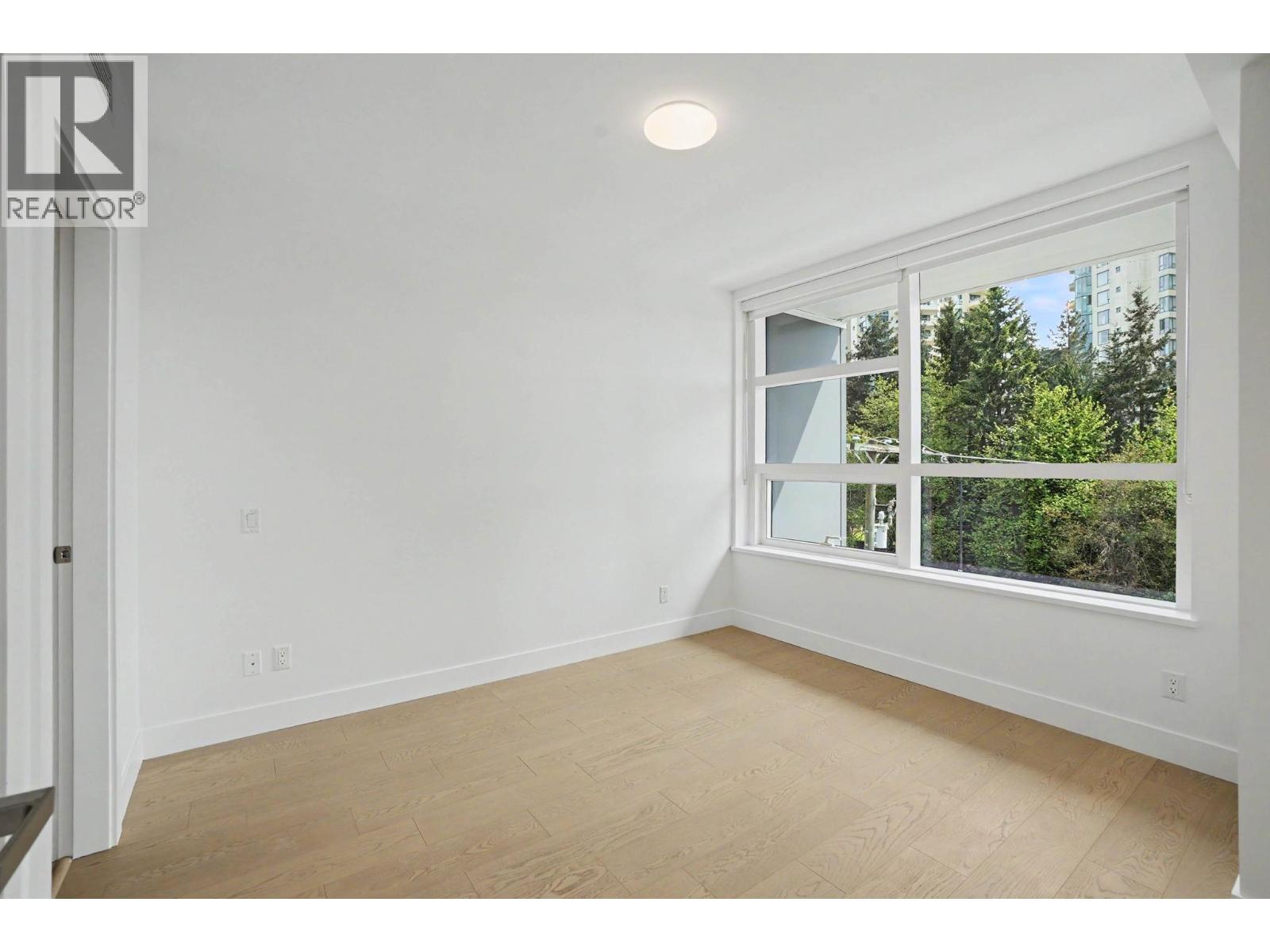 414 423 6th Street, West Vancouver, British Columbia  V7T 0A1 - Photo 8 - R3121992