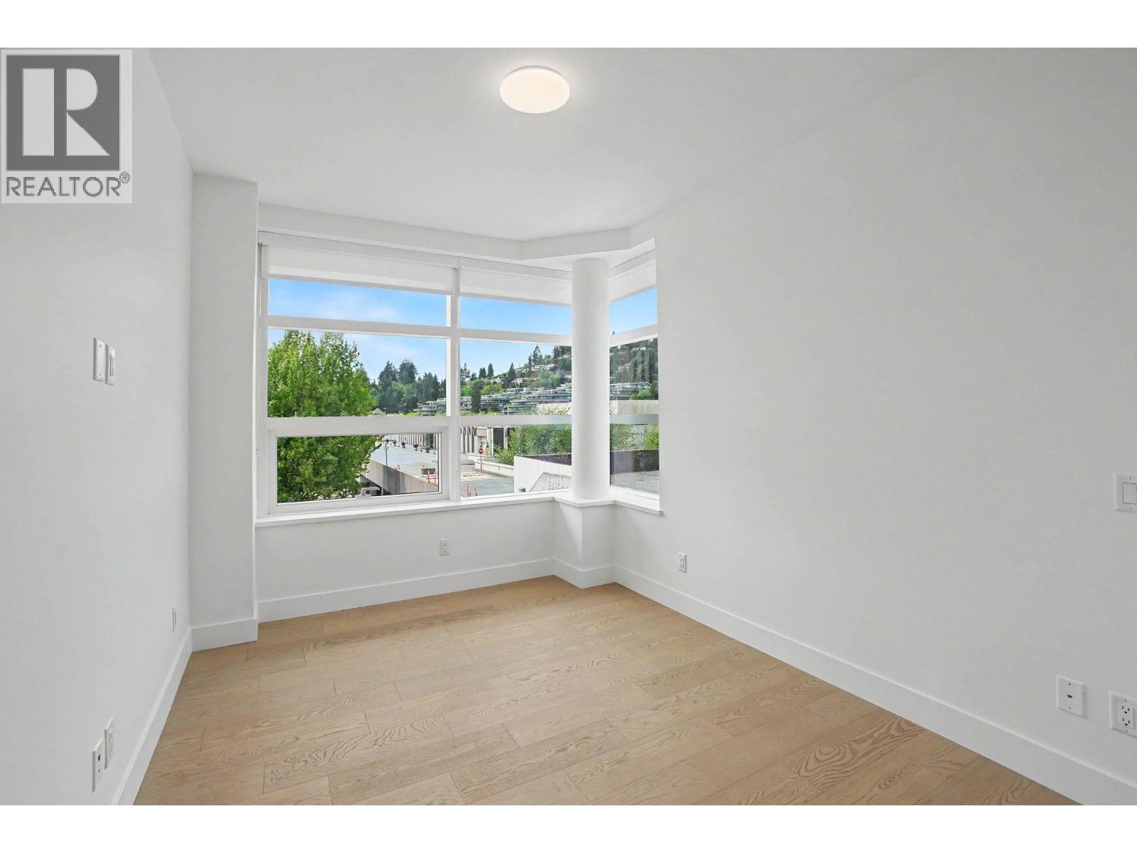 414 423 6th Street, West Vancouver, British Columbia  V7T 0A1 - Photo 12 - R3121992