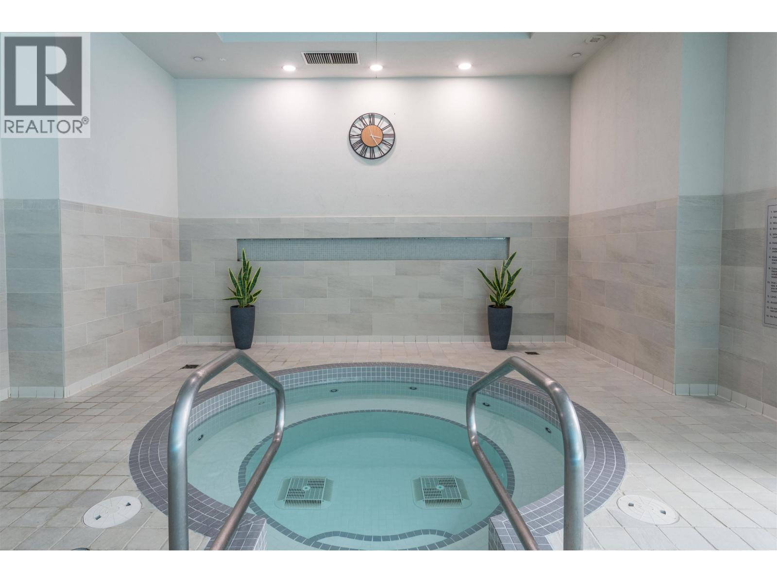 805 628 Kinghorne Mews, Vancouver, British Columbia  V6Z 3H6 - Photo 34 - R3091569