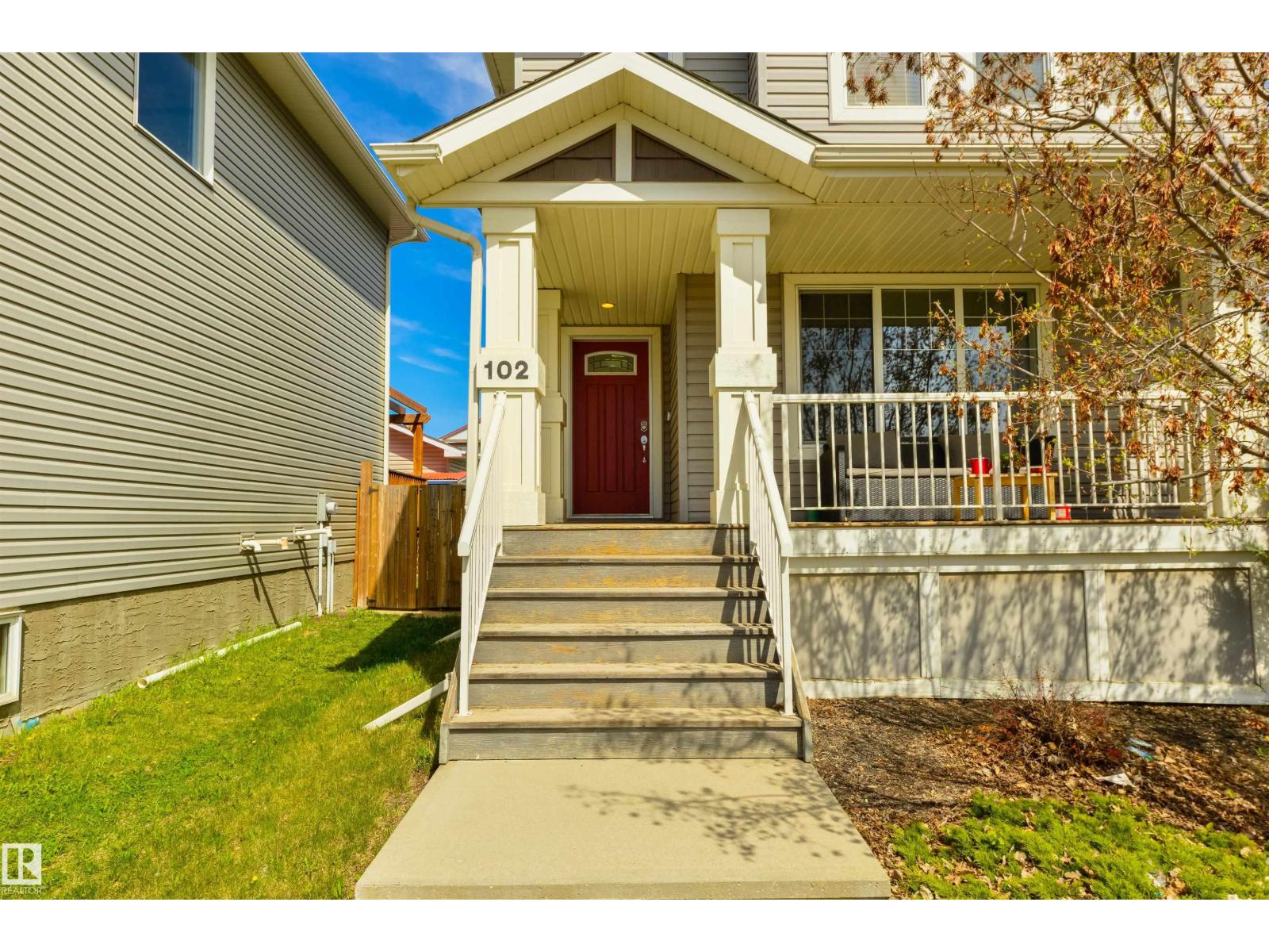 102 Kirpatrick Bn, Leduc, Alberta  T9E 0W3 - Photo 2 - E4487263