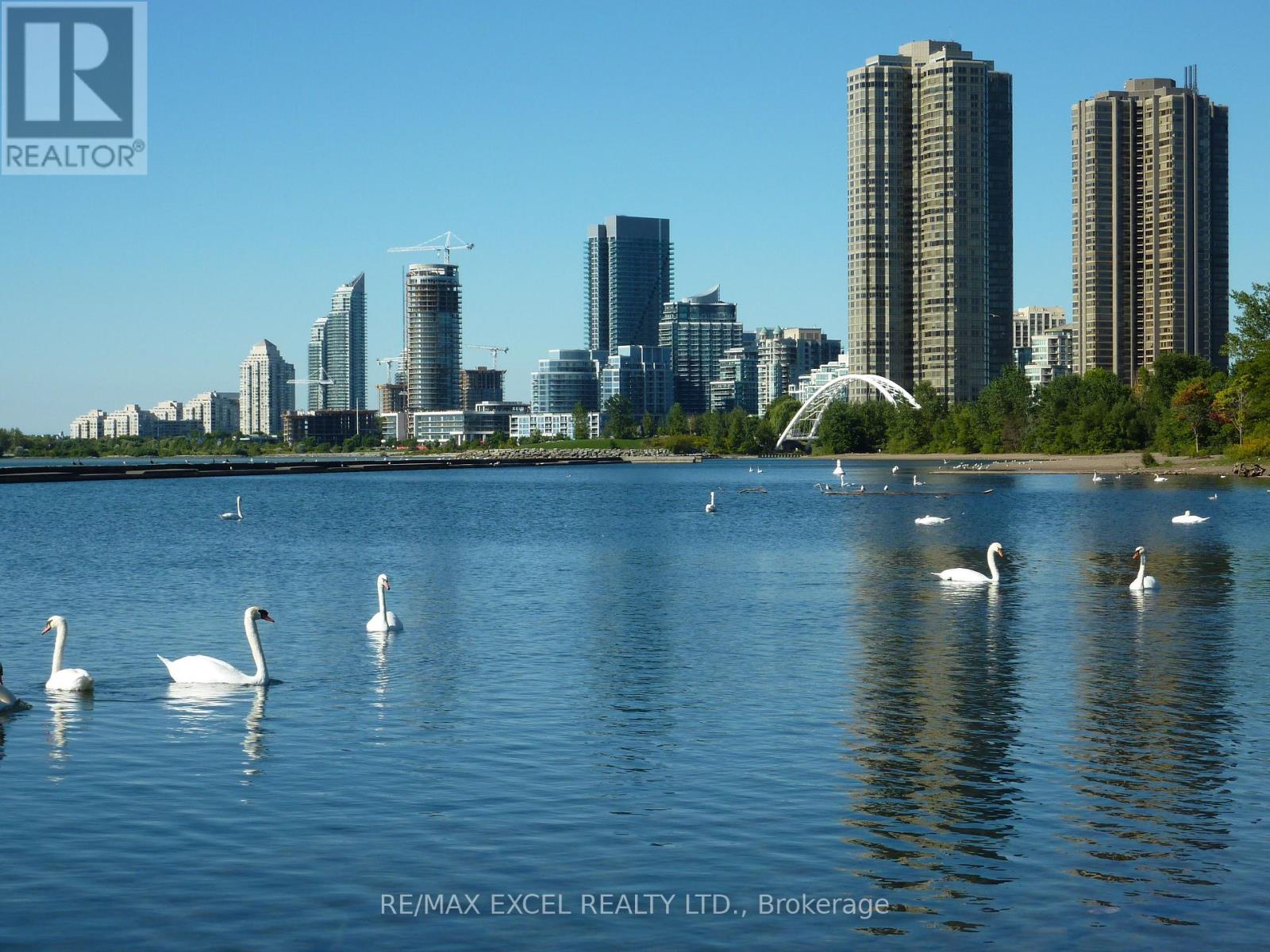 2105 - 2269 Lake Shore Boulevard W, Toronto, Ontario  M8V 3X6 - Photo 20 - W13119266