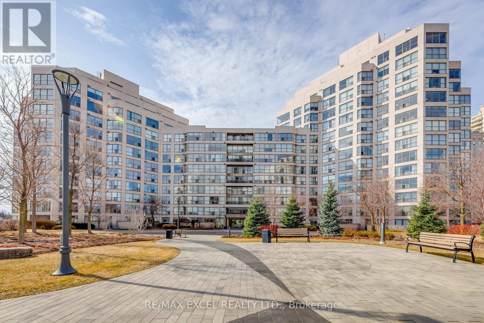 2105 - 2269 Lake Shore Boulevard W, Toronto, Ontario  M8V 3X6 - Photo 3 - W13119266