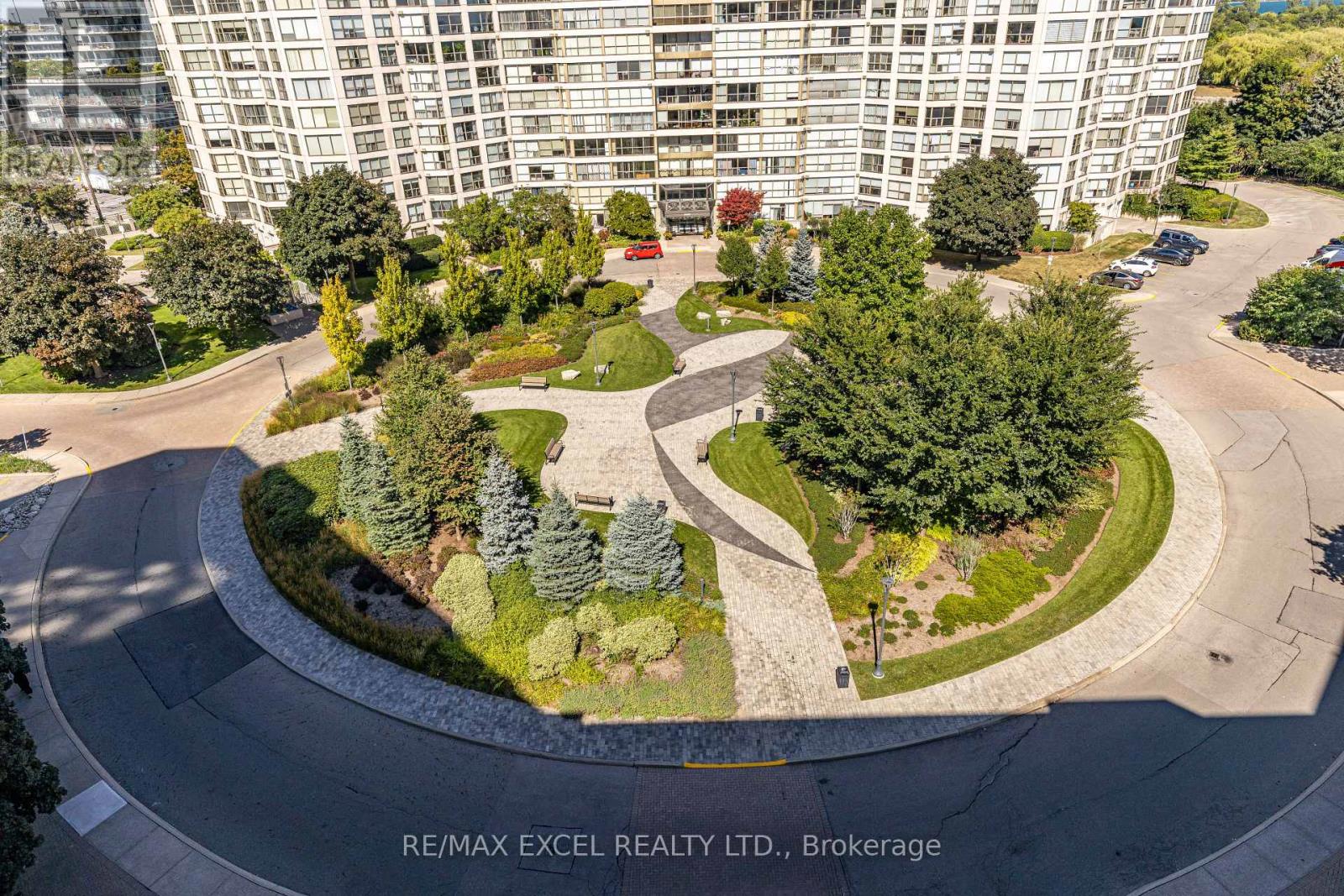 2105 - 2269 Lake Shore Boulevard W, Toronto, Ontario  M8V 3X6 - Photo 5 - W13119266