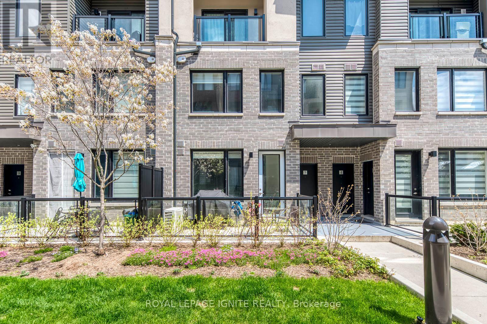 6 - 3562 Colonial Drive, Mississauga, Ontario  L5L 0C1 - Photo 2 - W13119280