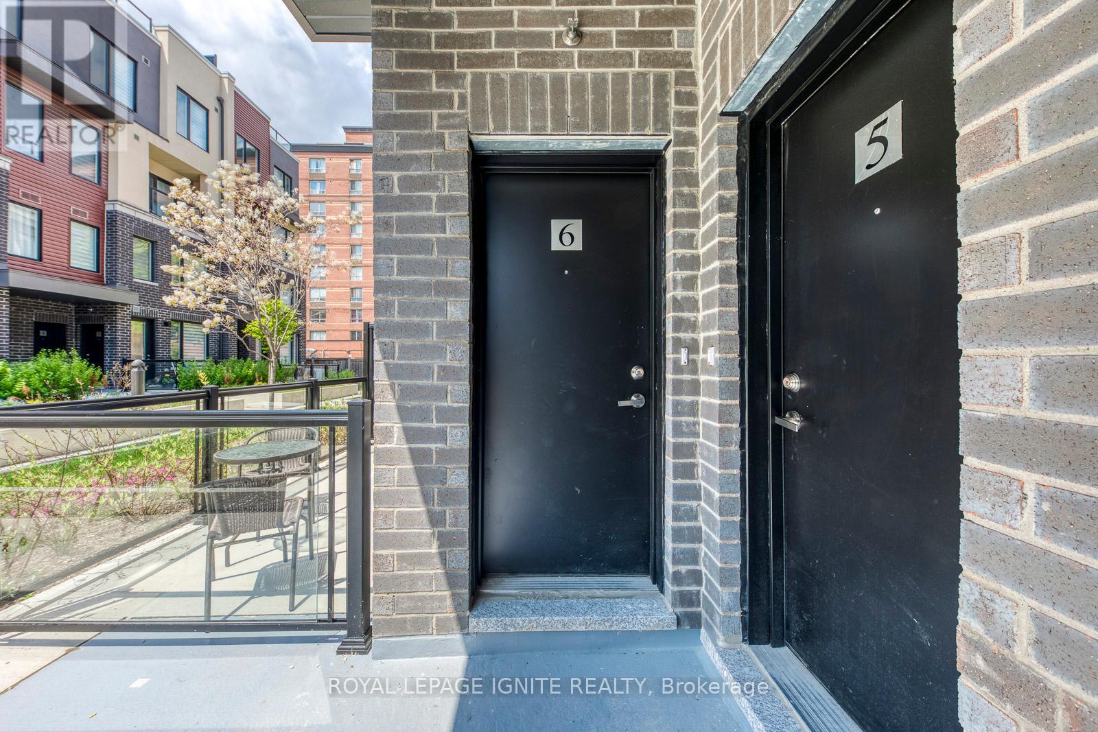6 - 3562 Colonial Drive, Mississauga, Ontario  L5L 0C1 - Photo 4 - W13119280