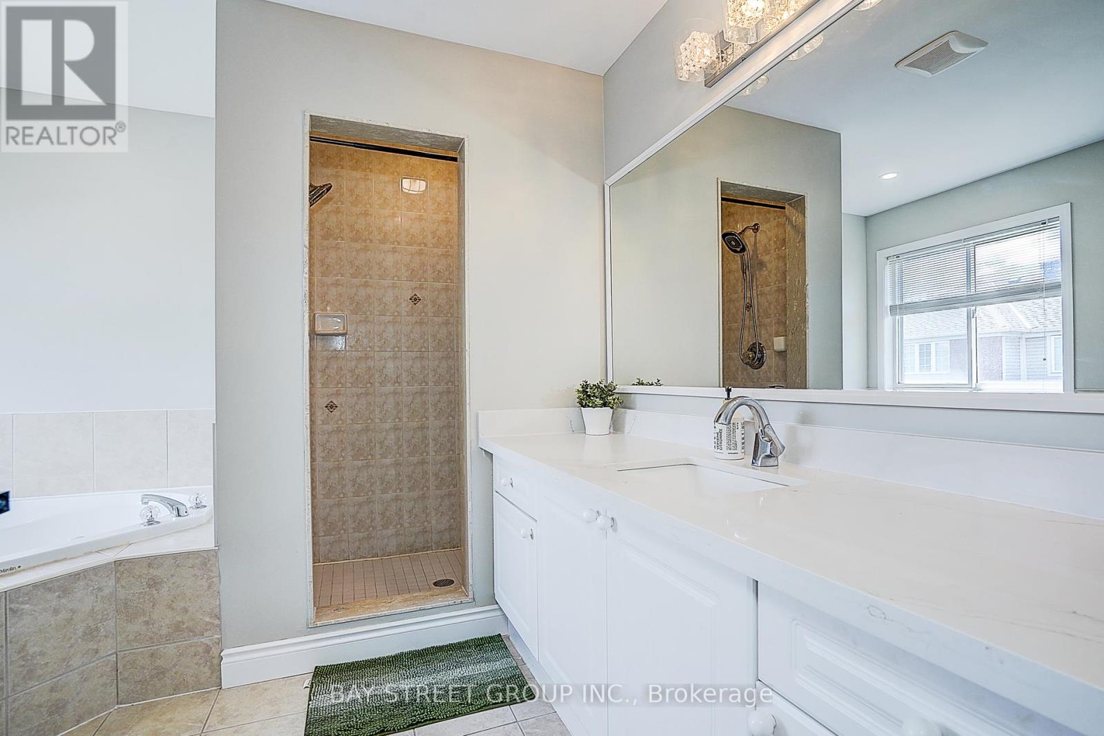1356 Ridgebank Drive, Oakville, Ontario  L6M 4A6 - Photo 32 - W13119298