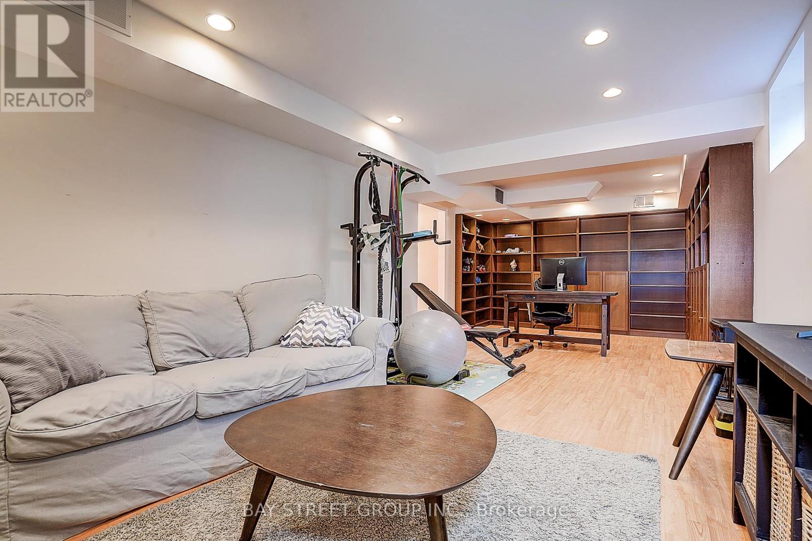 1356 Ridgebank Drive, Oakville, Ontario  L6M 4A6 - Photo 43 - W13119298