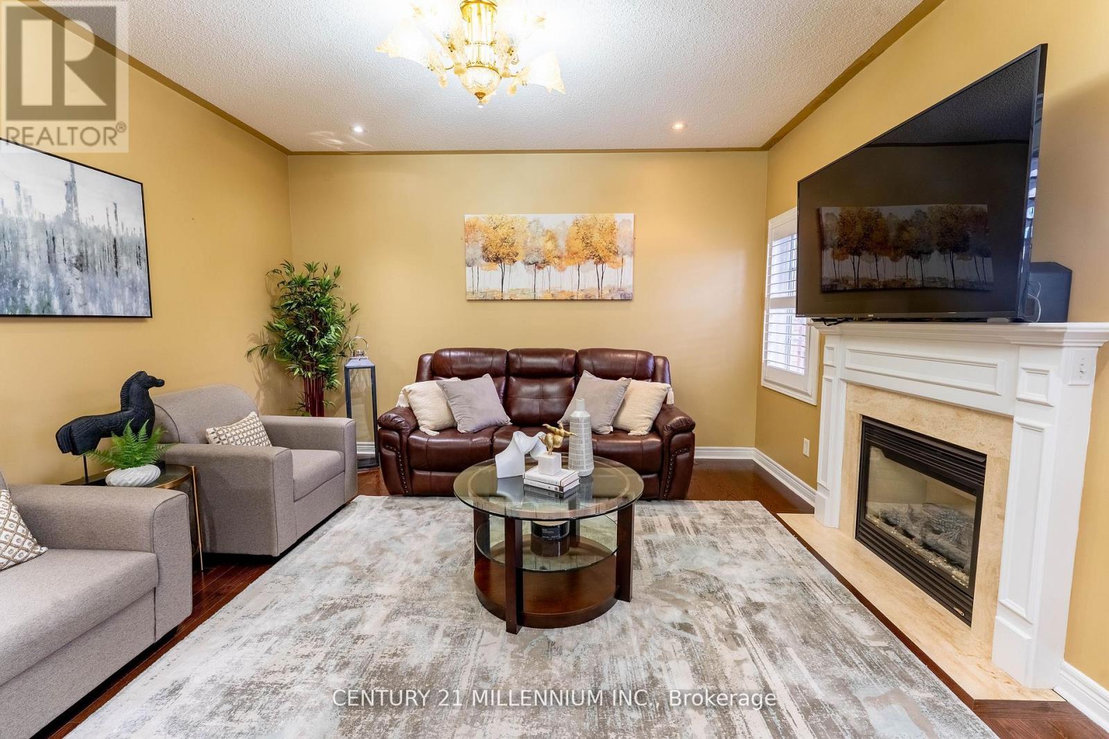 64 Executive Court, Brampton, Ontario  L6R 0L5 - Photo 12 - W13119316