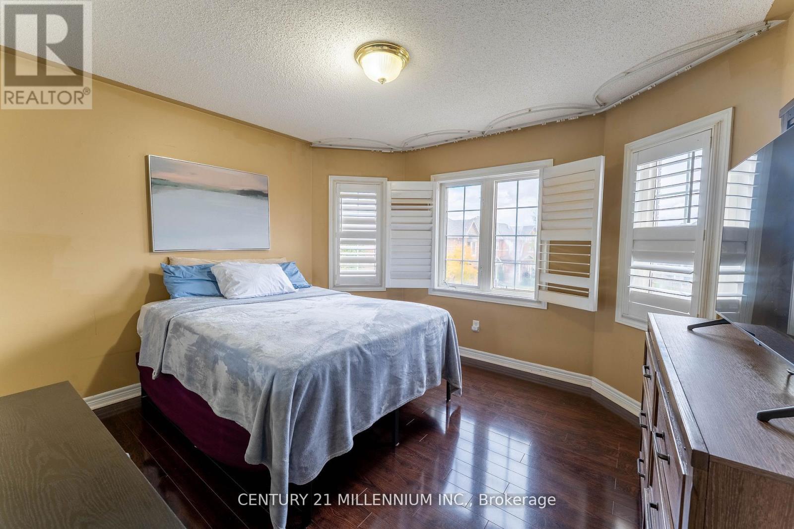 64 Executive Court, Brampton, Ontario  L6R 0L5 - Photo 19 - W13119316